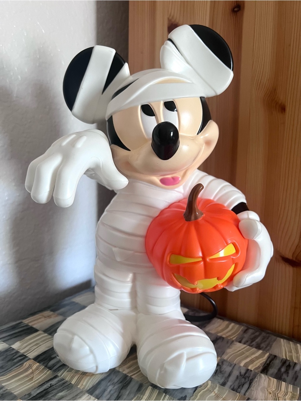 Mickey Mouse Mummy Halloween Popcorn Bucket Disneyland  Disney Parks 2021